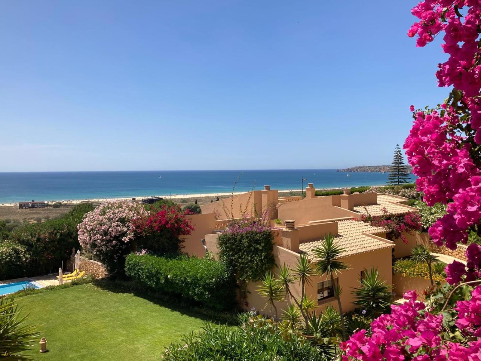 Turisticos Buganvilia Apartahotel 3*